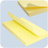 Entrada para producto notas adhesivas amarillas